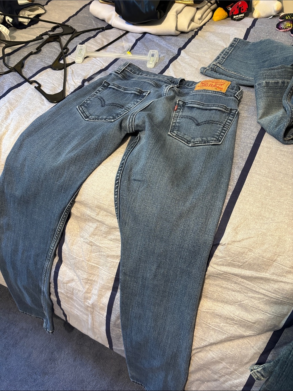 Levi's 502 stretch Jeans in Blue with Tan Patch